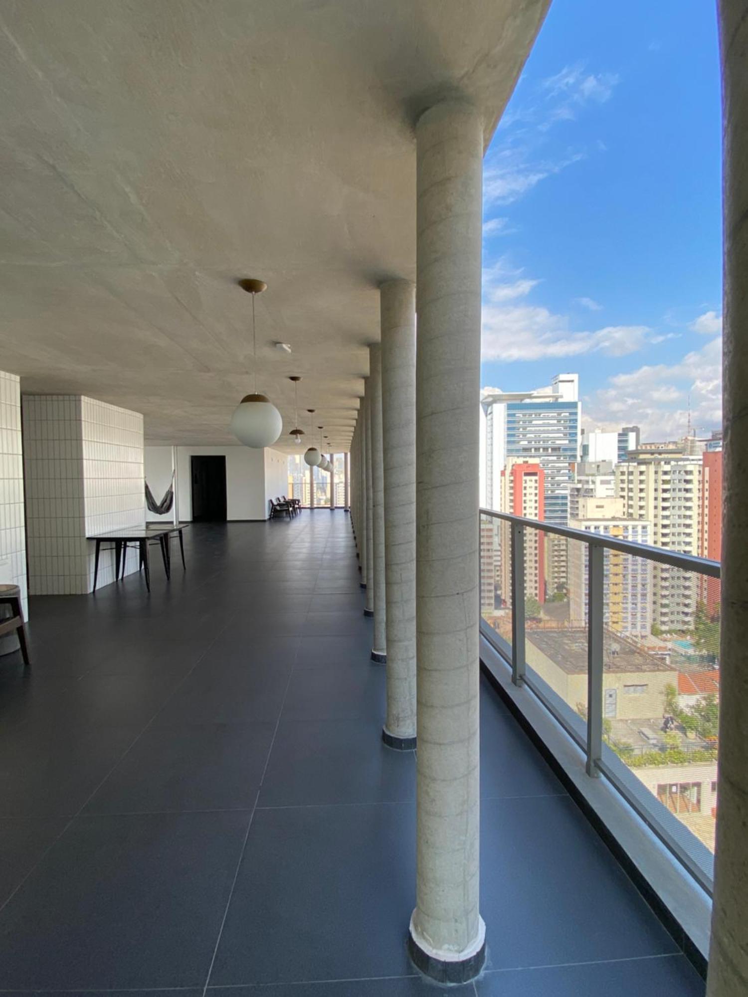 Lindo Ao Lado Do Centro De Convencoes Frei Caneca - São Paulo